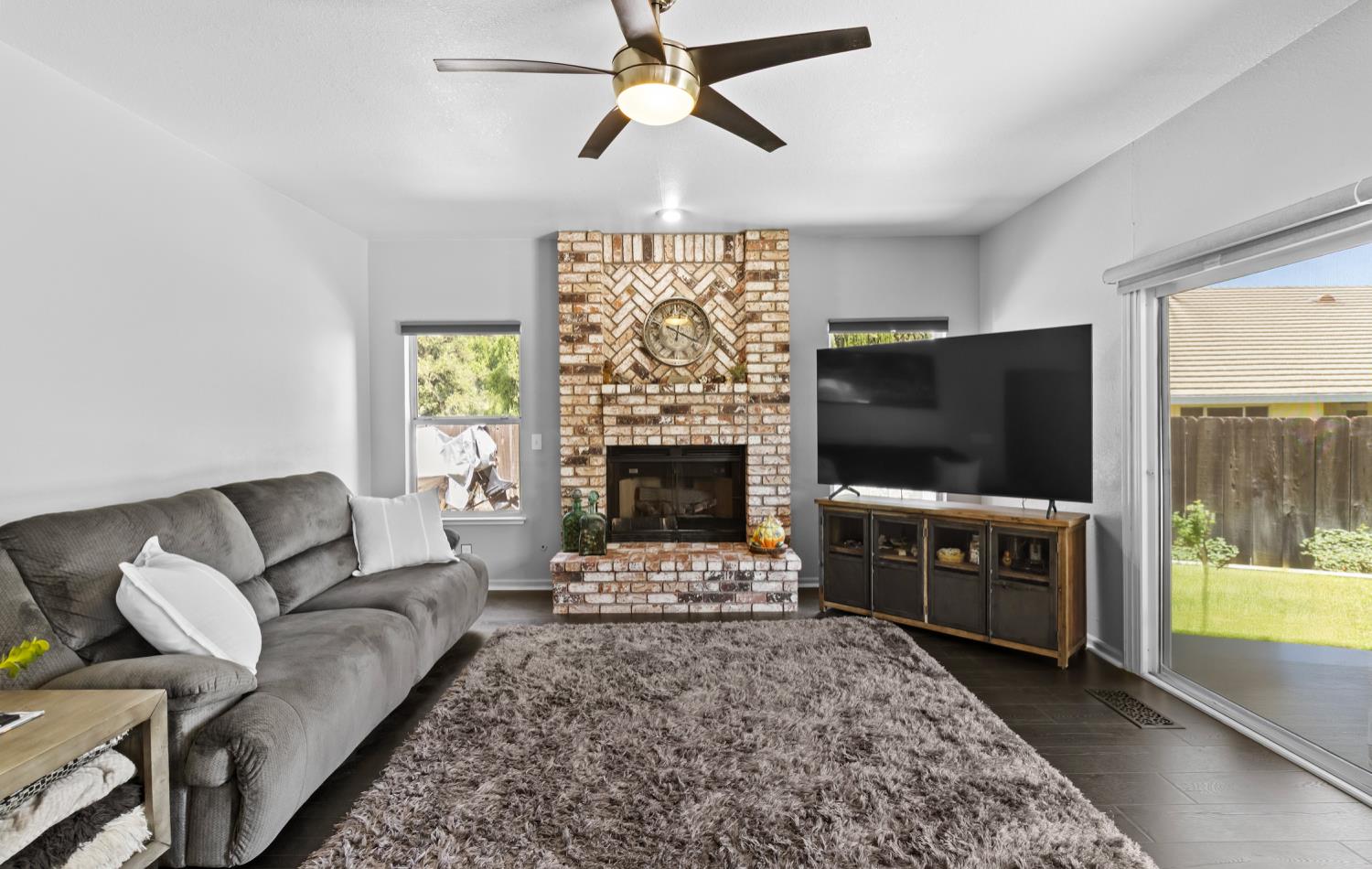 938 Buttercup Place