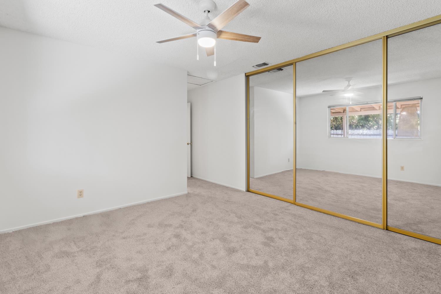 3237 Irvindale Way