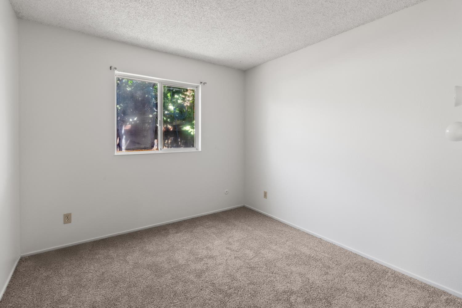 3237 Irvindale Way