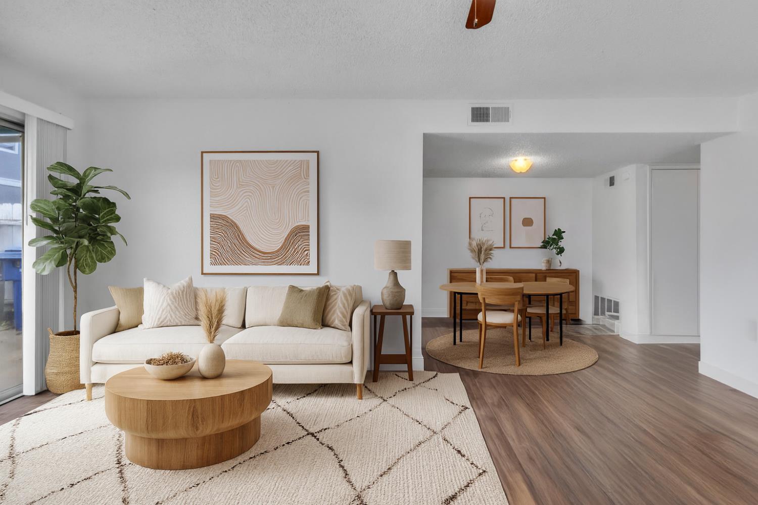 5317 Manzanita Avenue 1