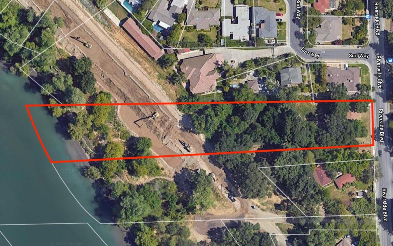 5720 Riverside Boulevard