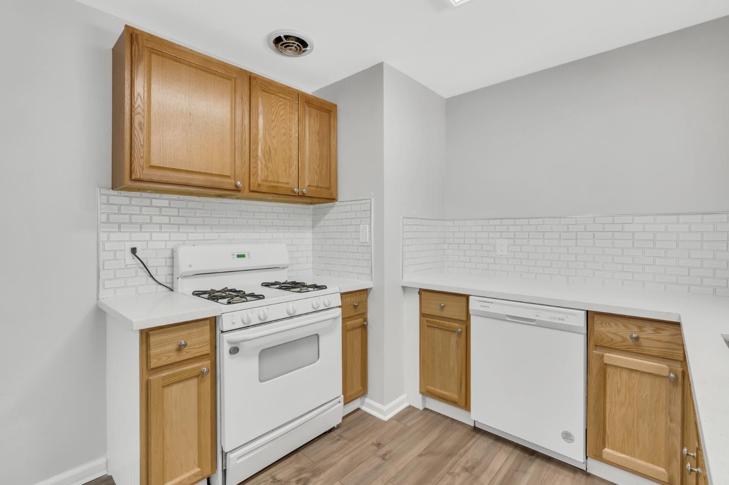 5720 Riverside Boulevard