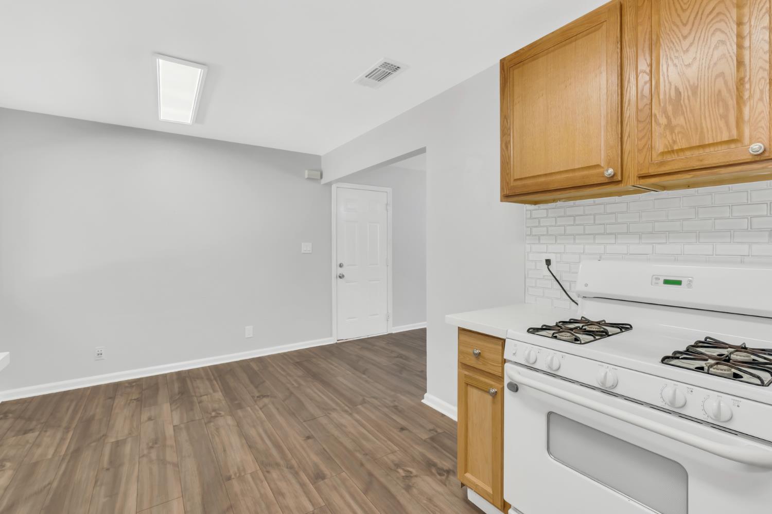 5720 Riverside Boulevard