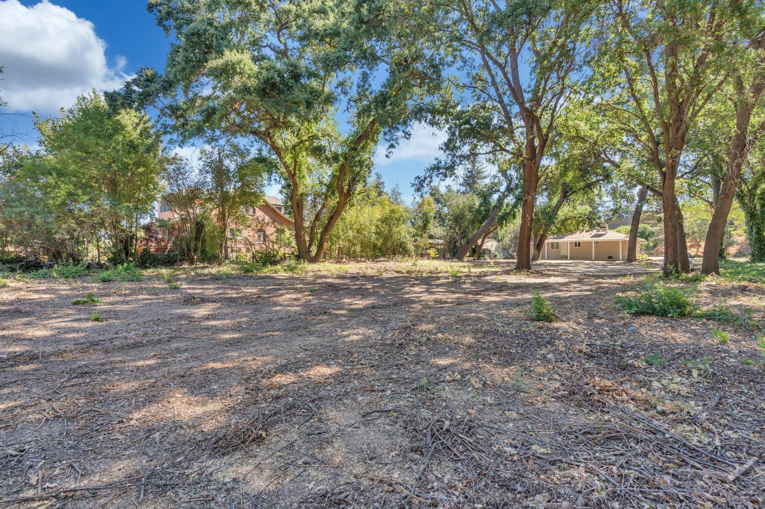 5720 Riverside Boulevard