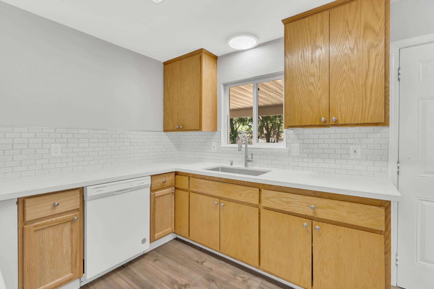 5720 Riverside Boulevard