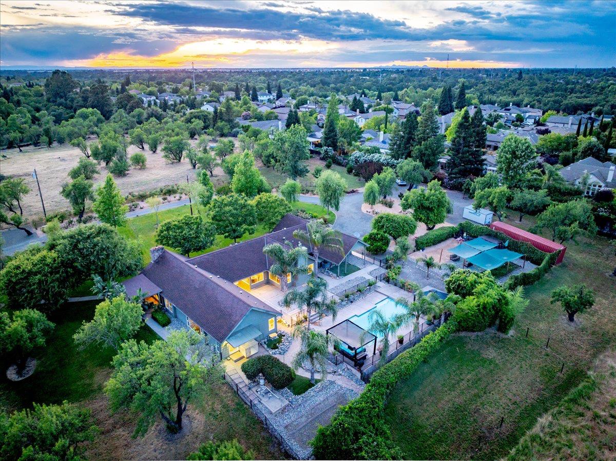 9301 Duffy Lane