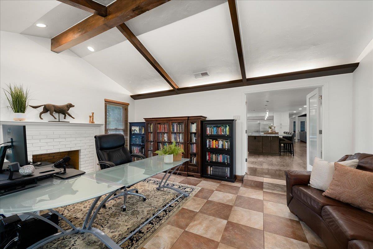9301 Duffy Lane