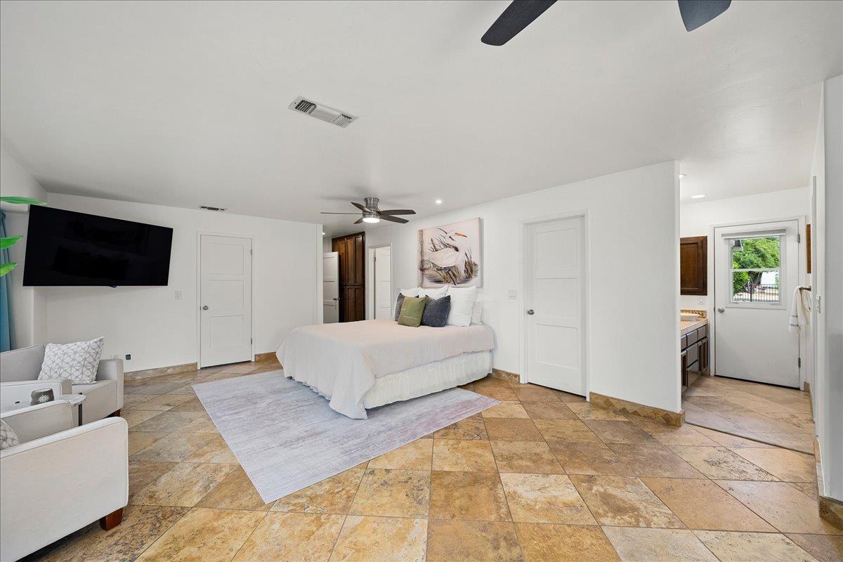 9301 Duffy Lane