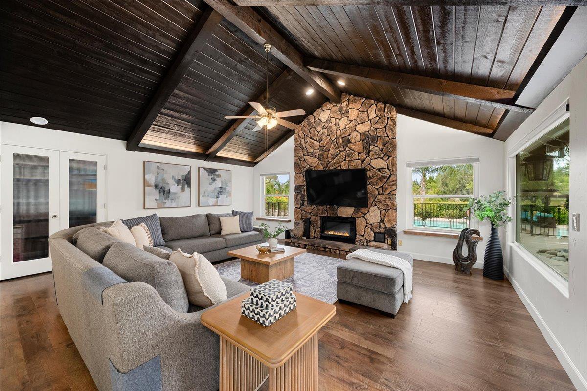 9301 Duffy Lane