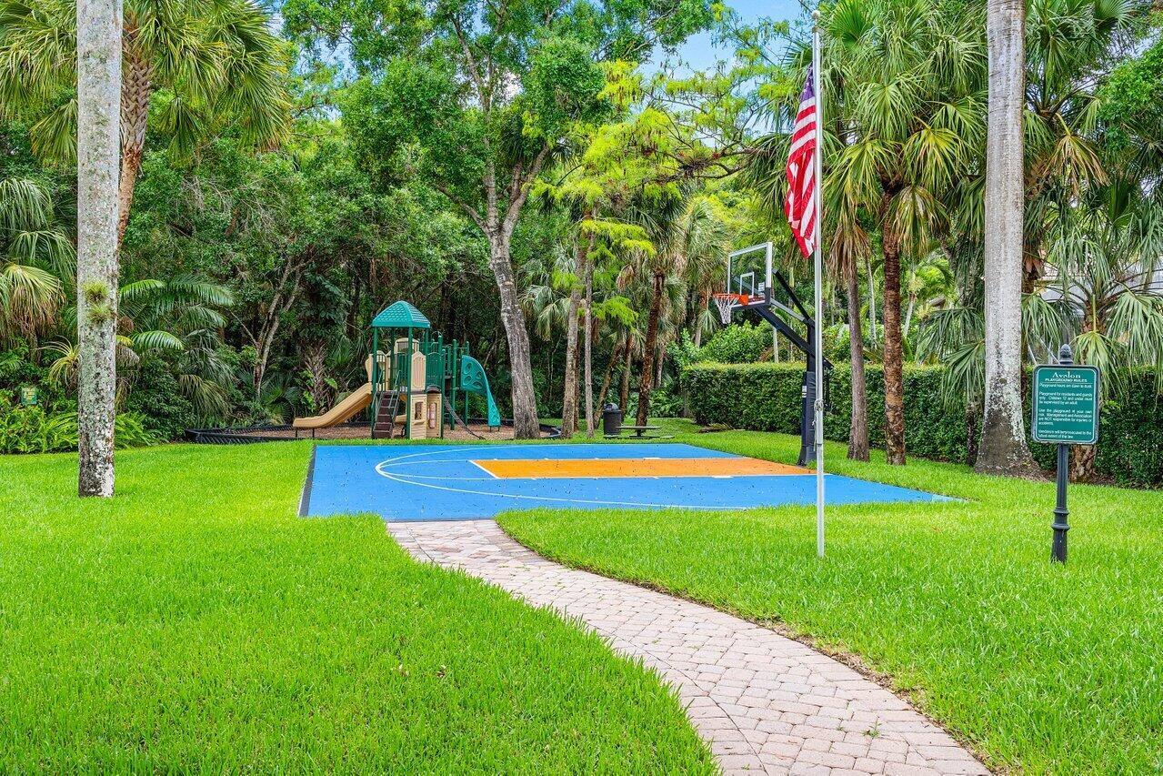 21861 Cypress Palm Court