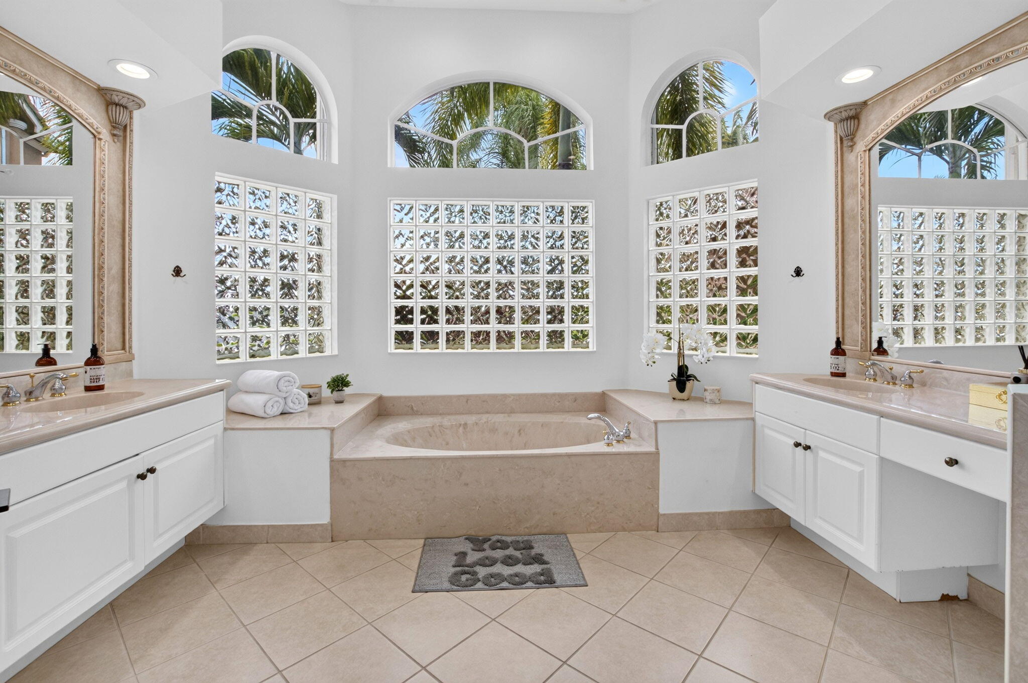 21861 Cypress Palm Court
