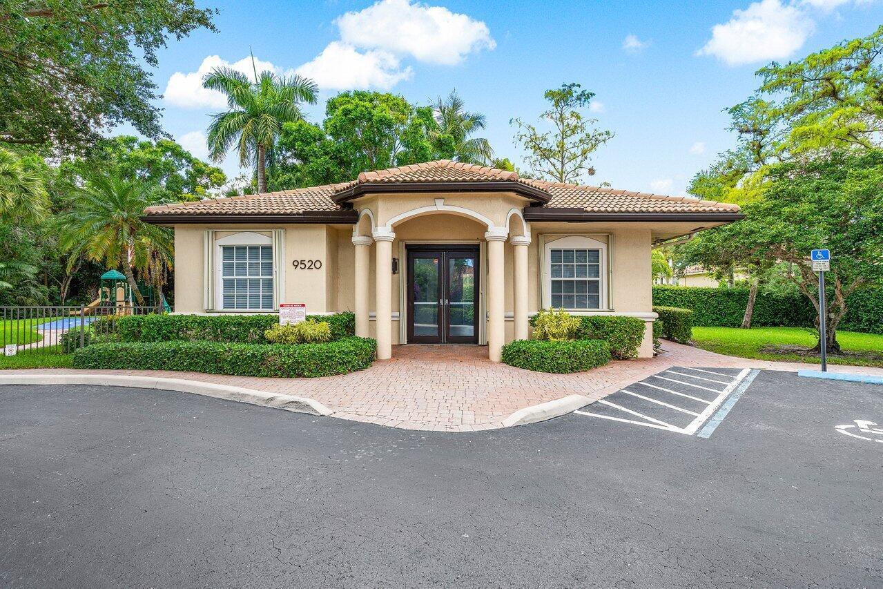 21861 Cypress Palm Court