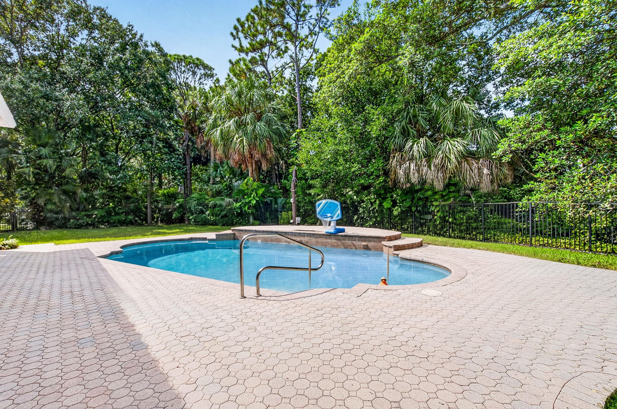 21861 Cypress Palm Court