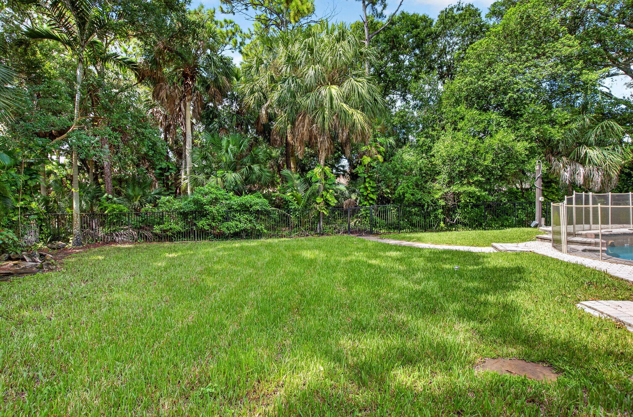 21861 Cypress Palm Court