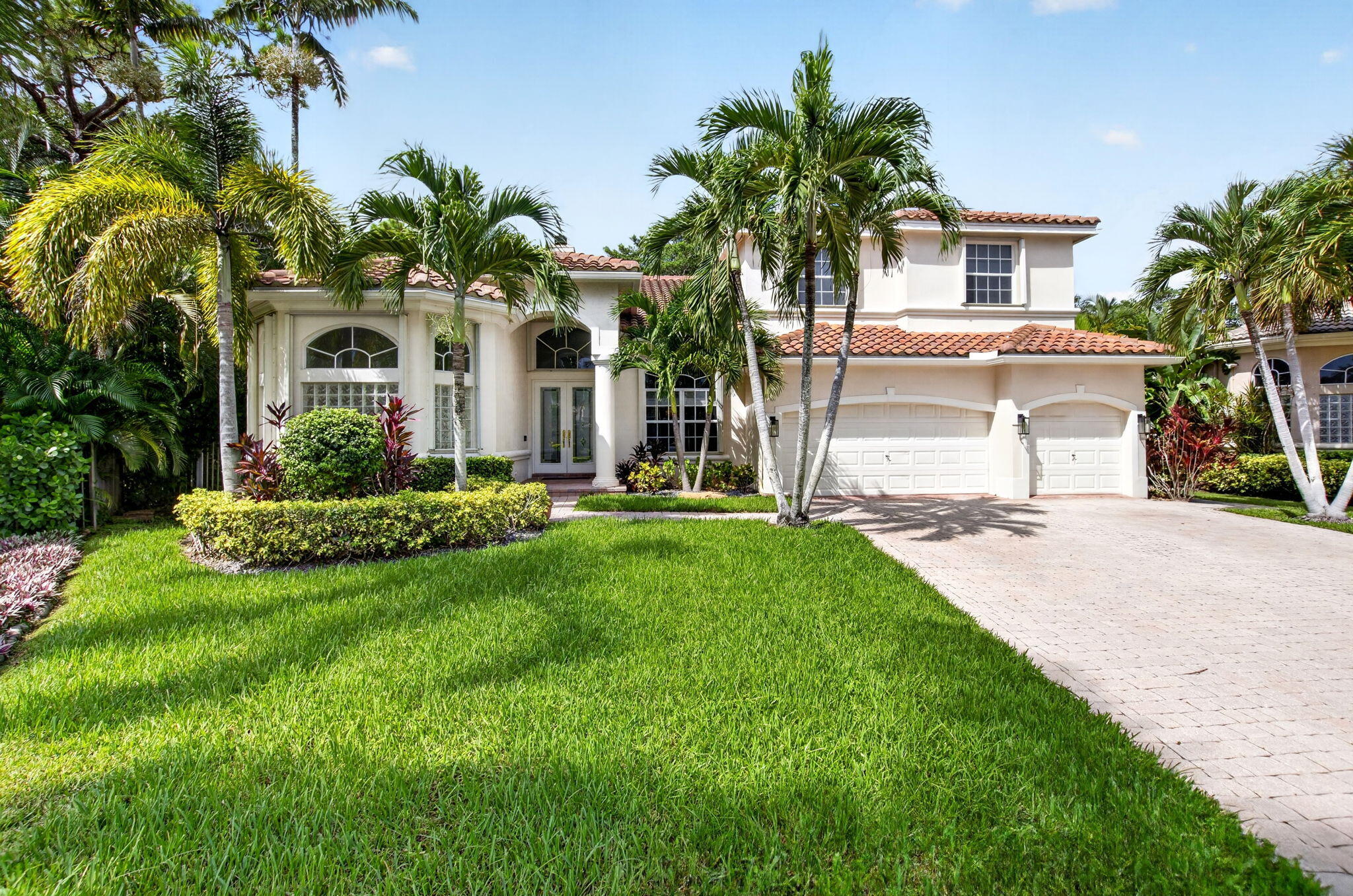 21861 Cypress Palm Court