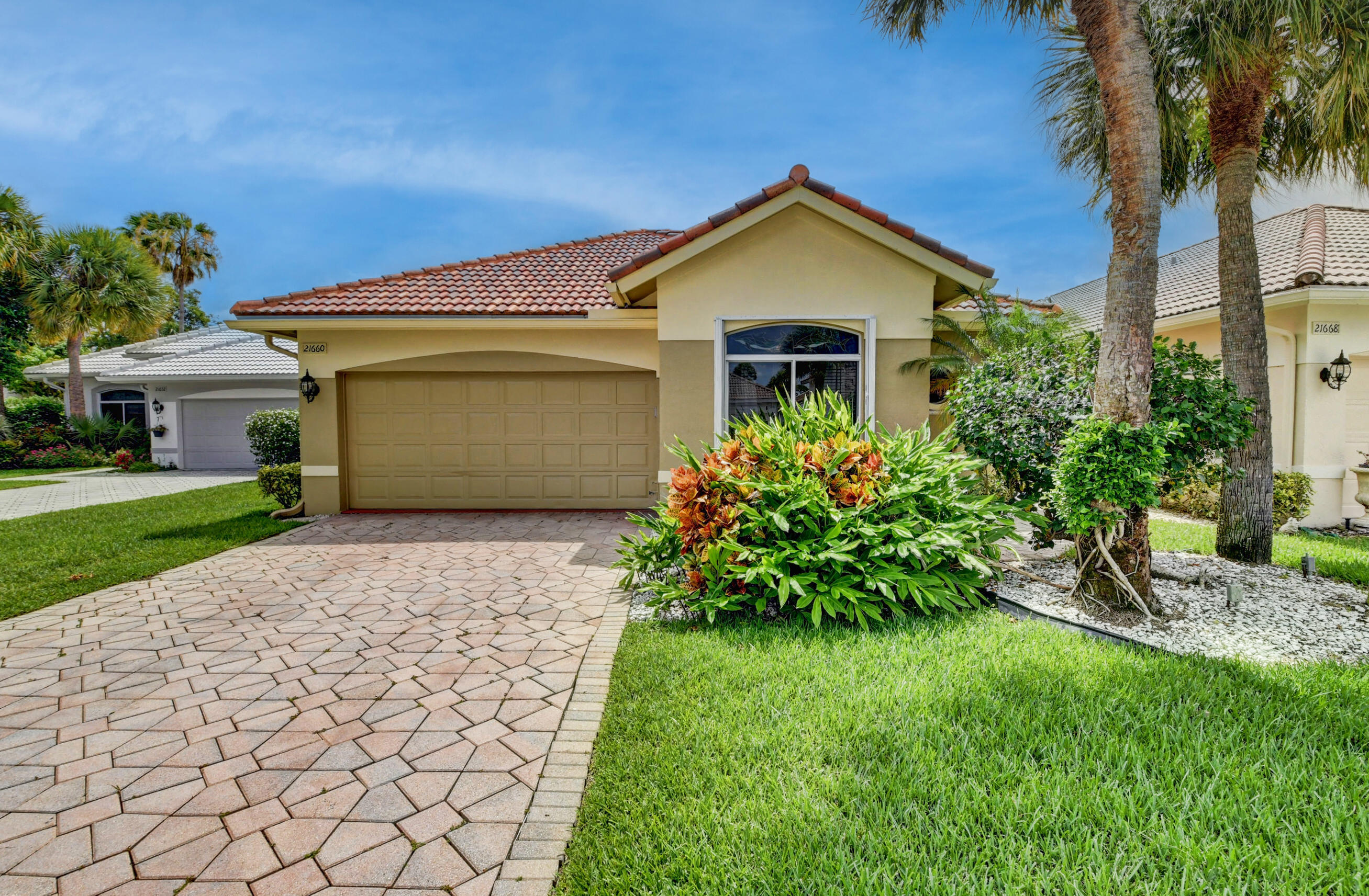 21660 Hammock Point Drive
