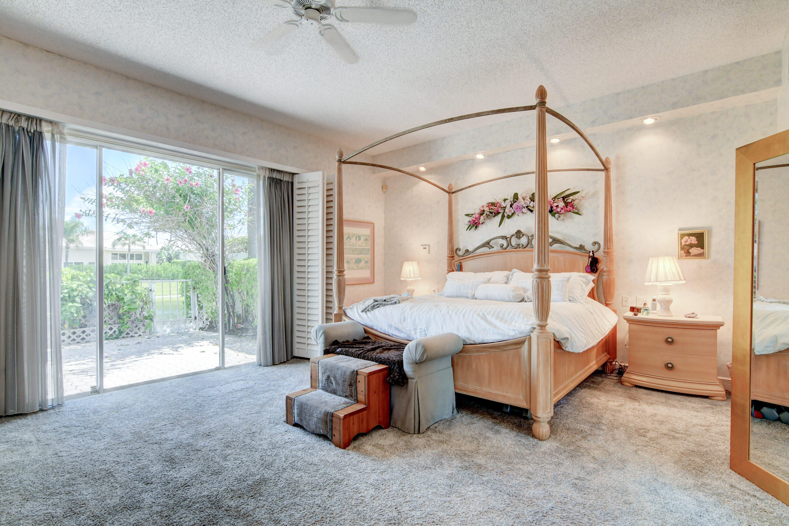 7101 Mallorca Crescent