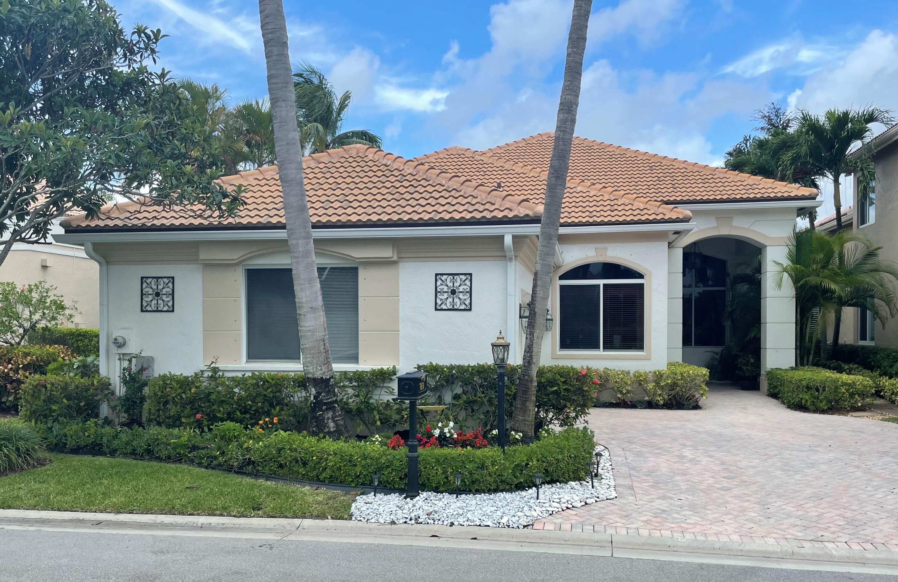 7031 Mallorca Crescent