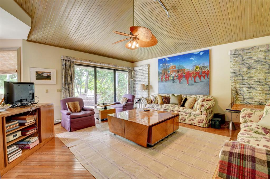7172 Mandarin Drive