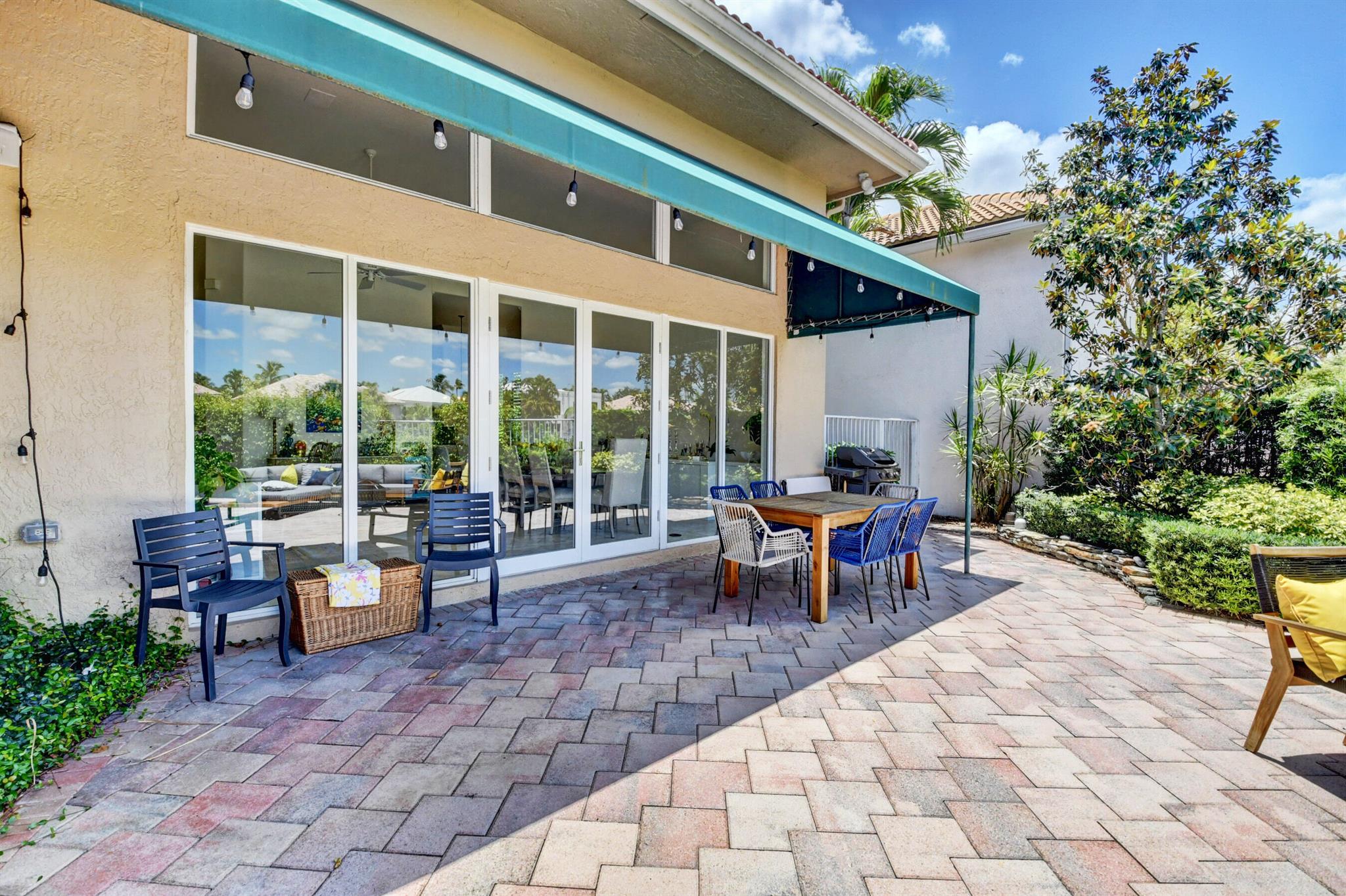 7021 Mallorca Crescent