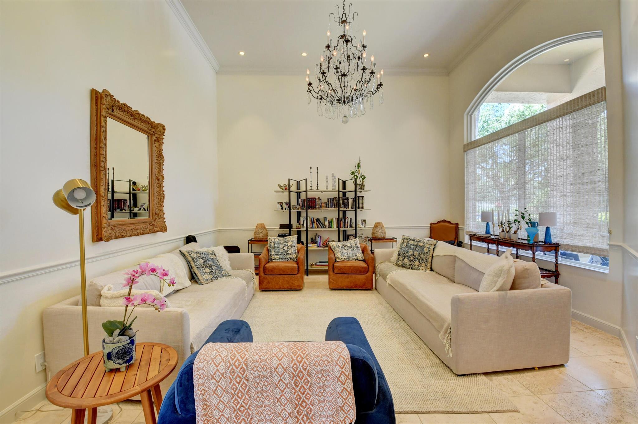 7021 Mallorca Crescent