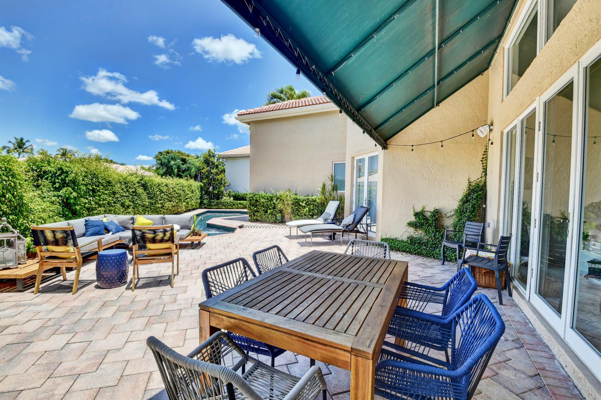 7021 Mallorca Crescent
