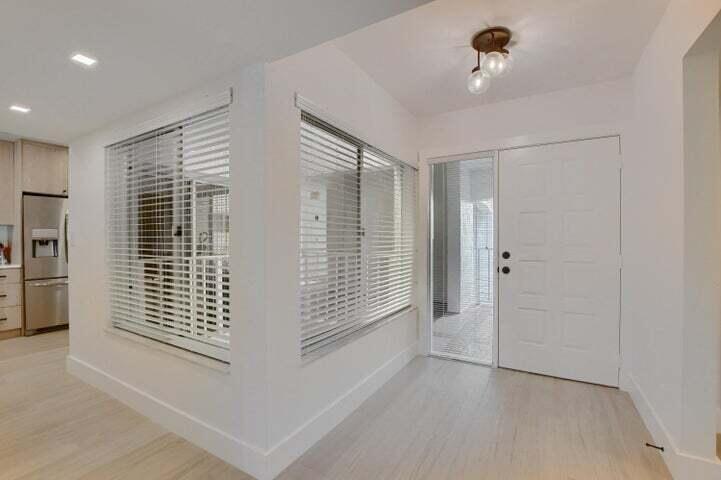 7369 Orangewood Lane 305