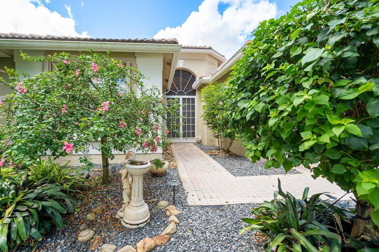 7270 Lahana Circle
