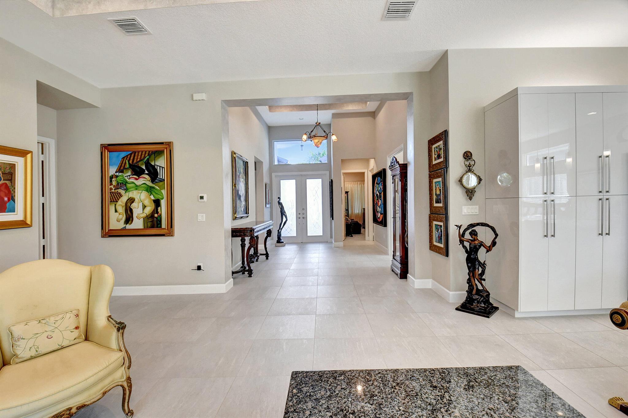9321 Seahorse Bay Drive