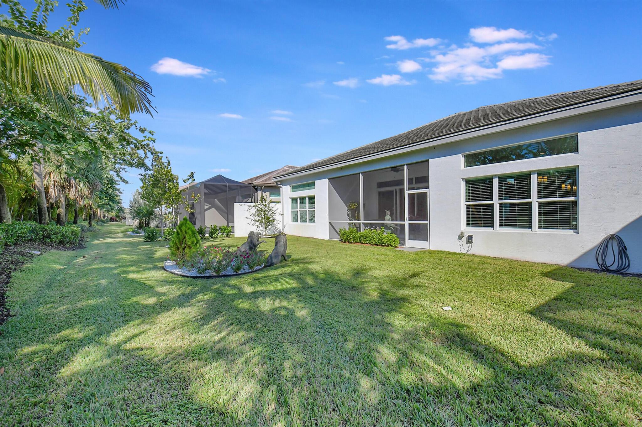 9321 Seahorse Bay Drive