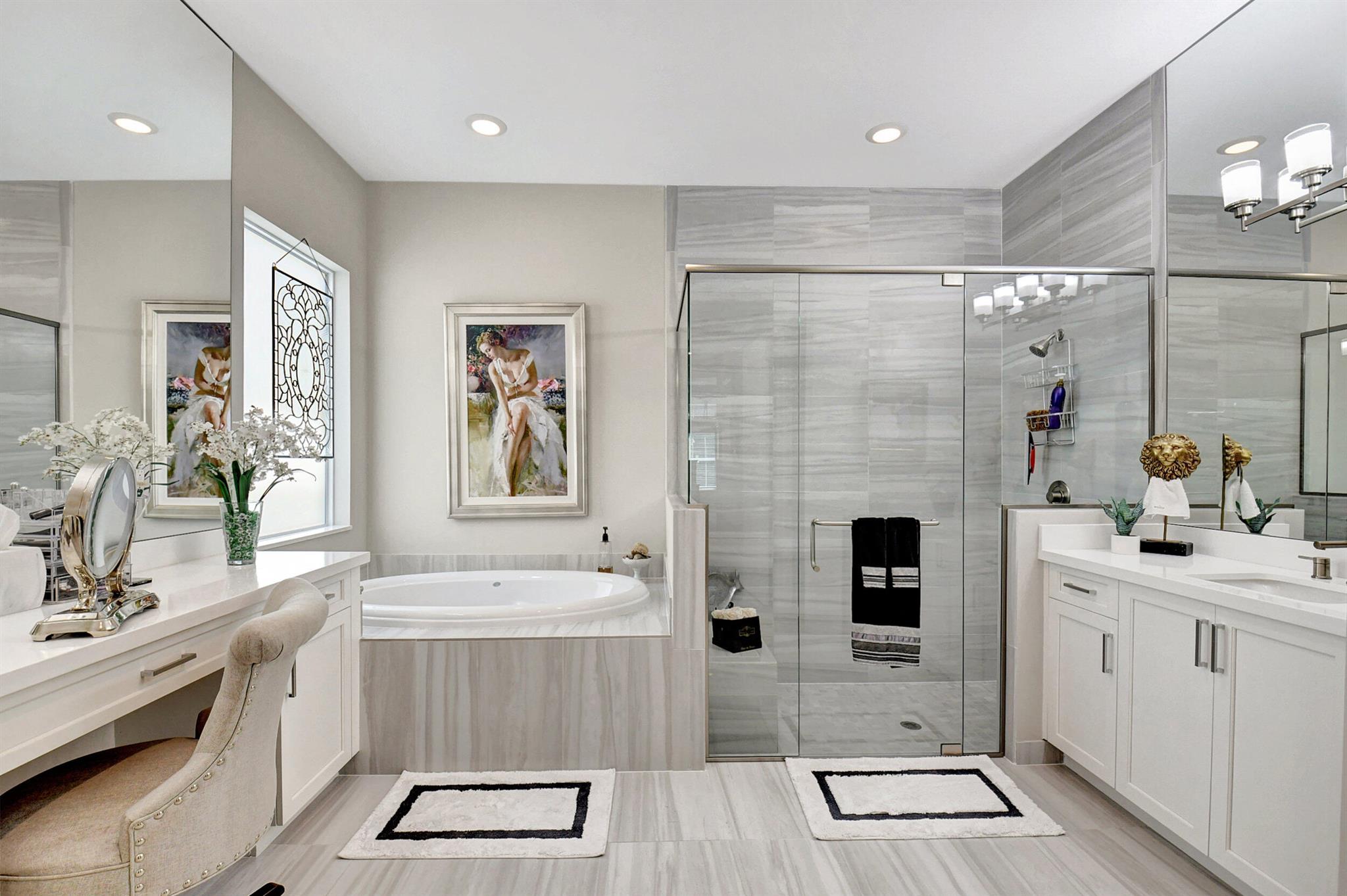 9321 Seahorse Bay Drive