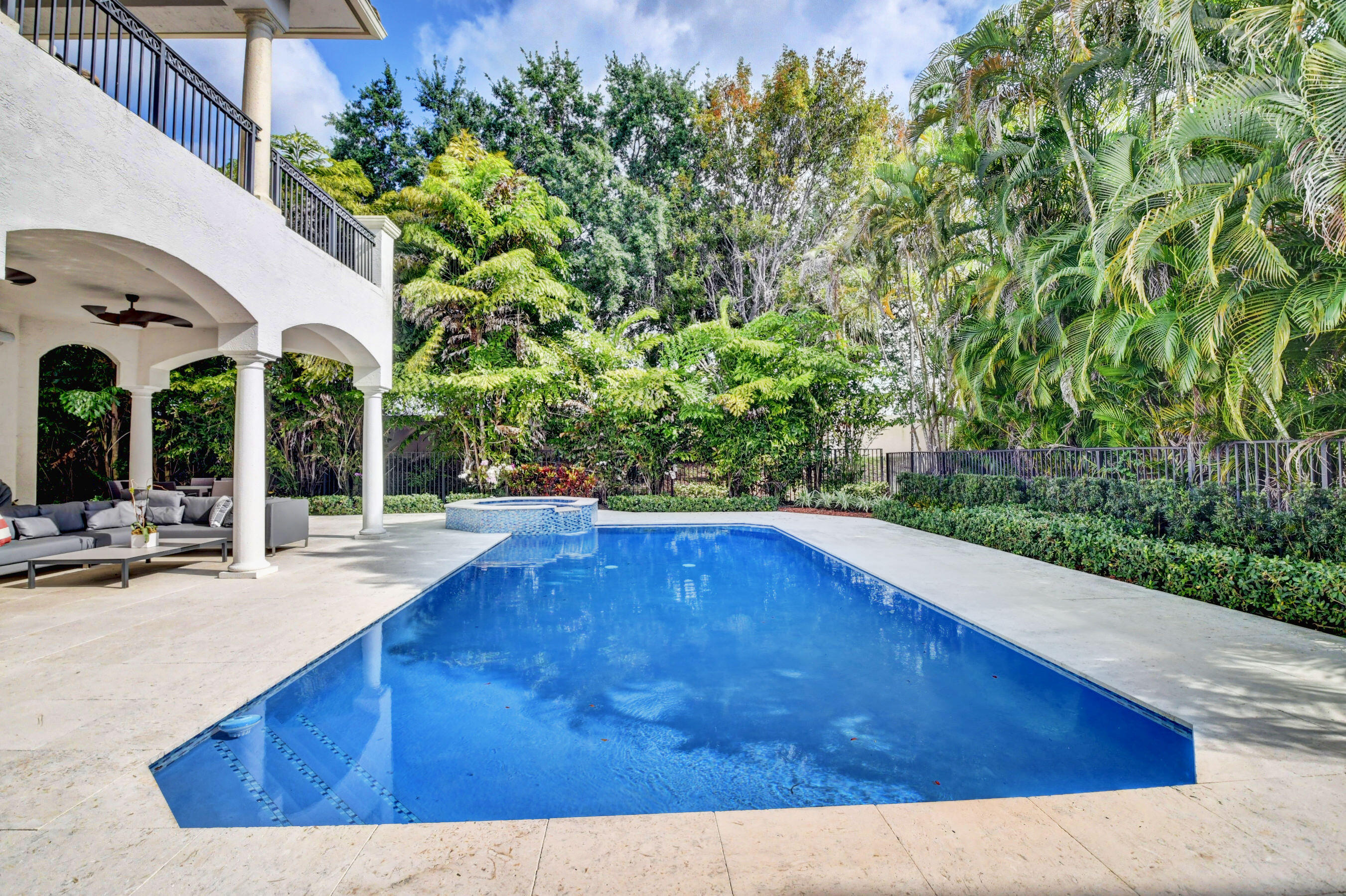 17721 Middlebrook Way