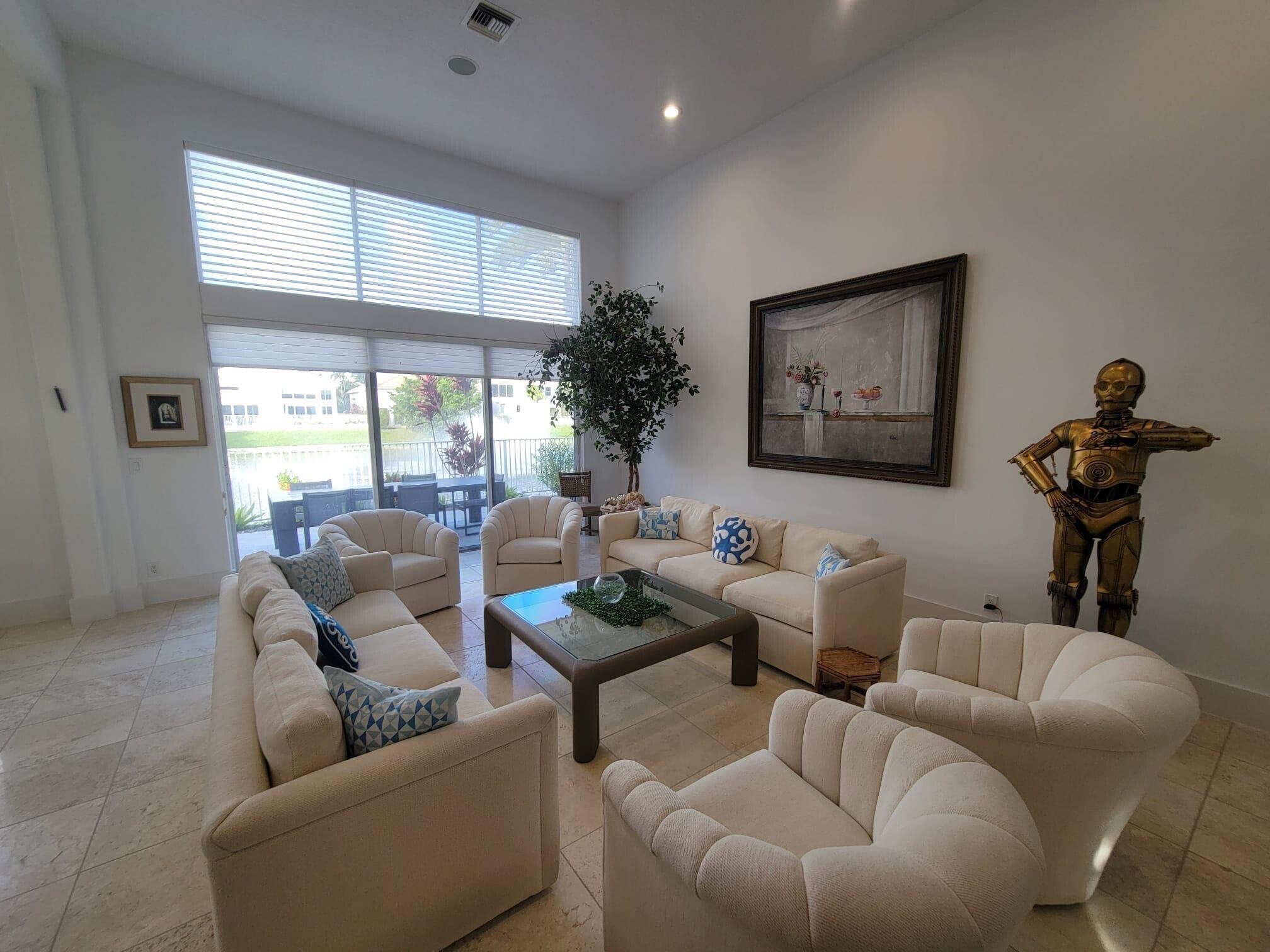 7071 Mallorca Crescent
