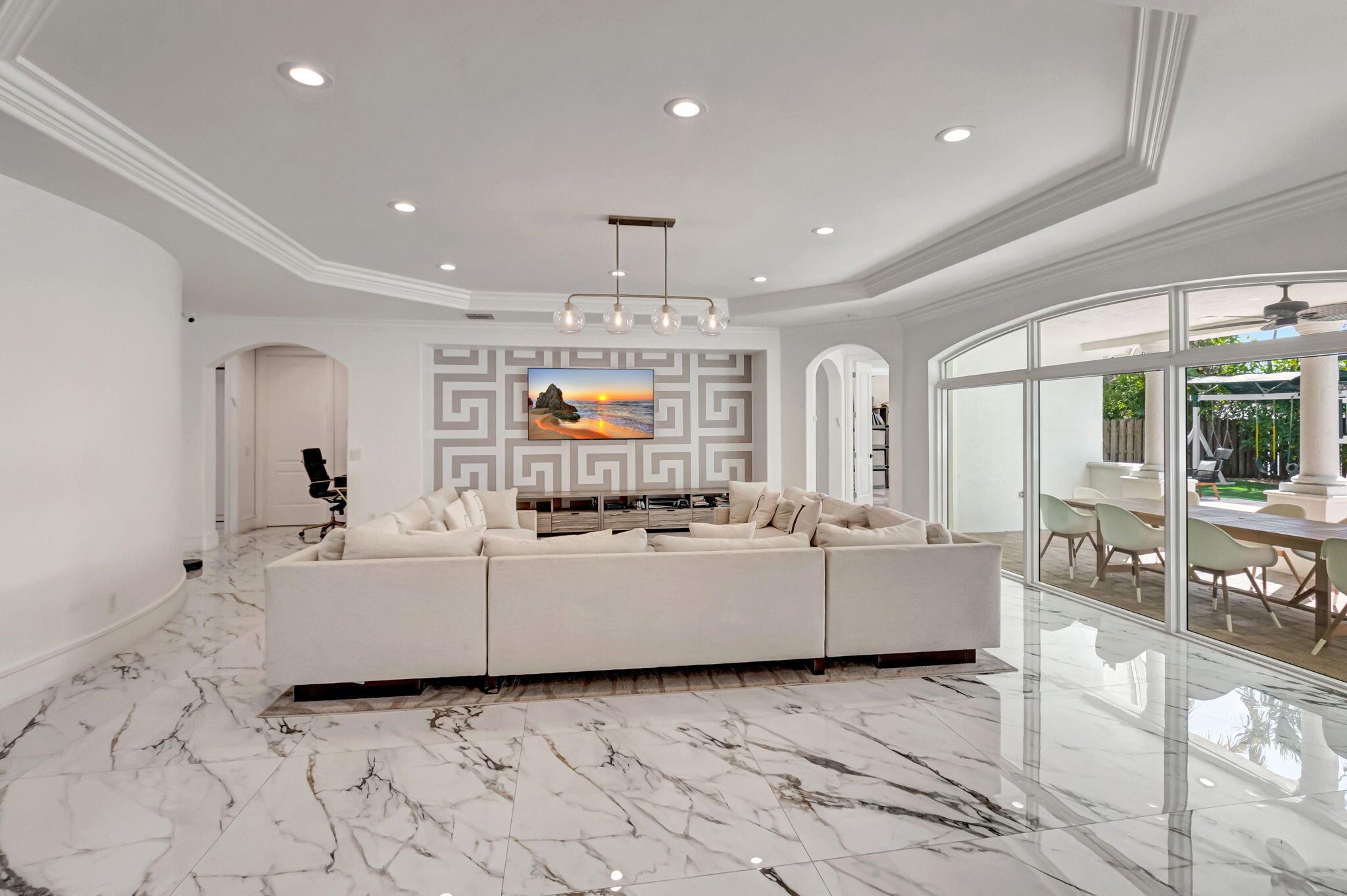 22218 Hollyhock Trail
