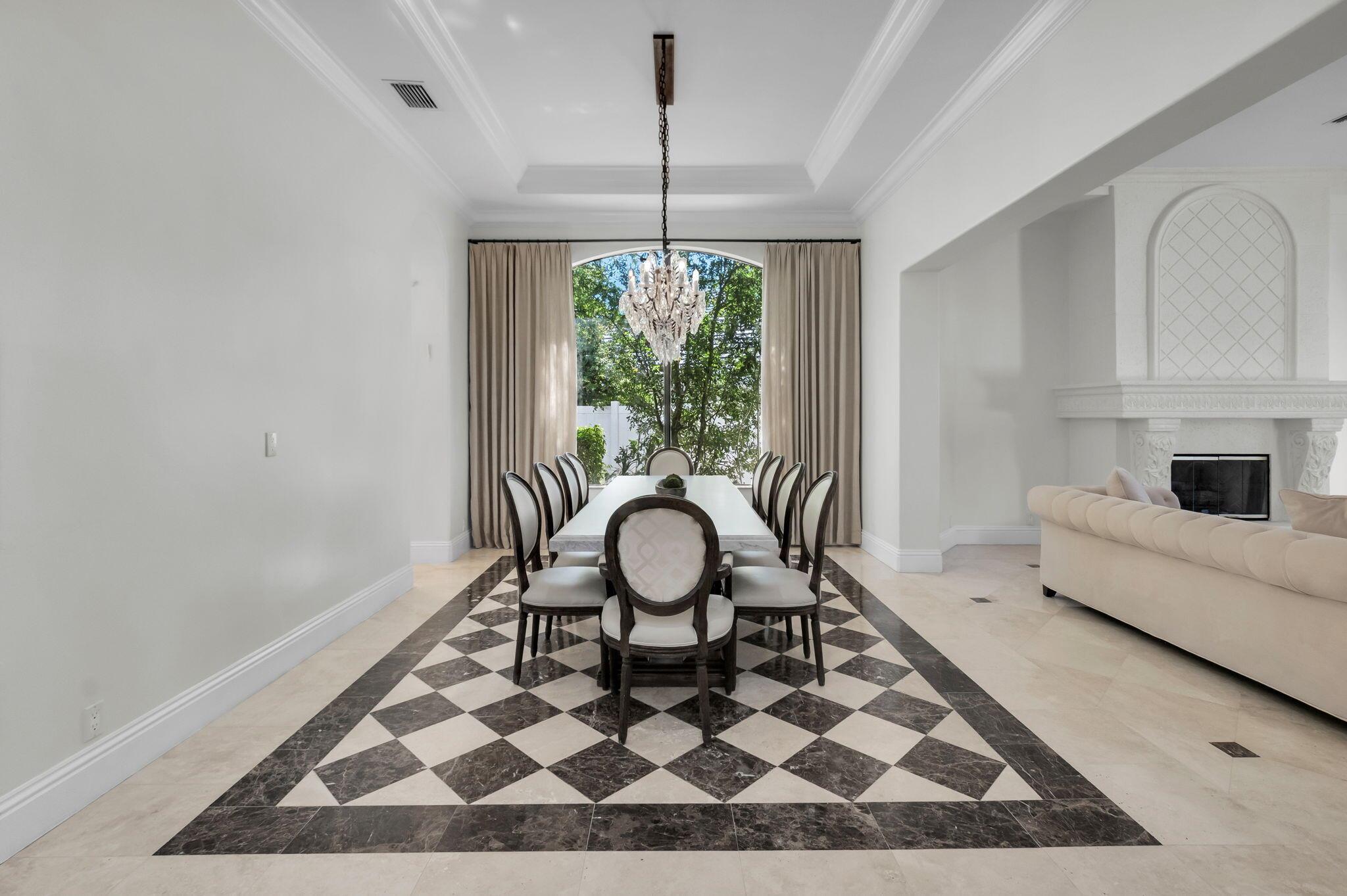 22175 Larkspur Trail