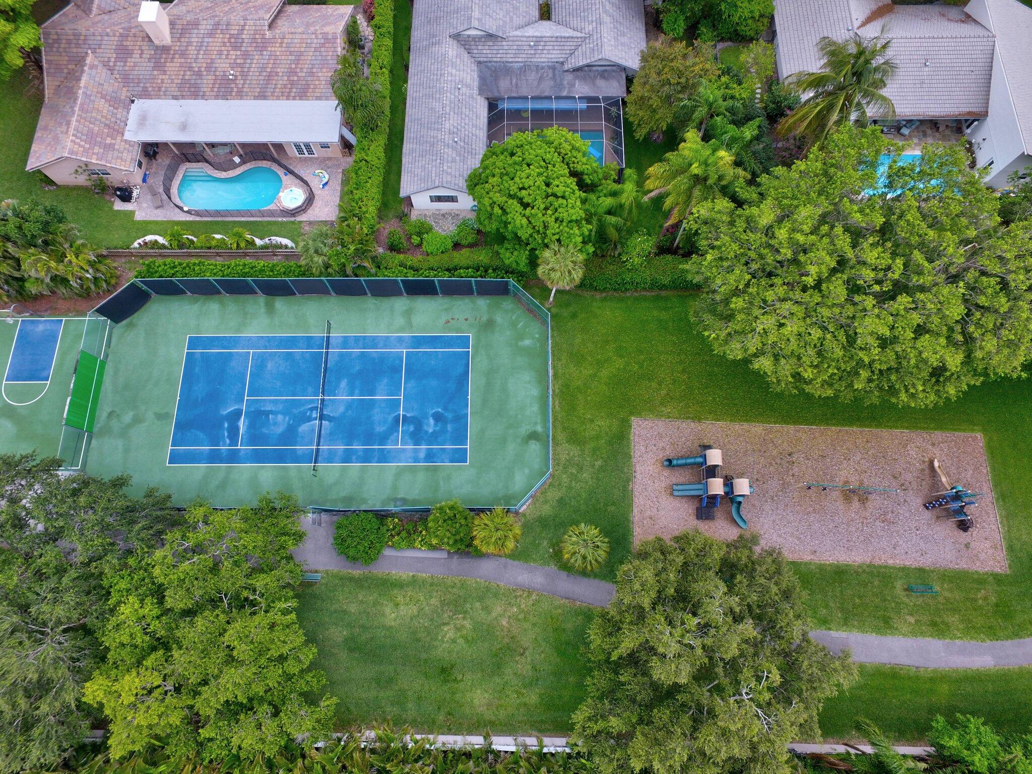 6851 Giralda Circle