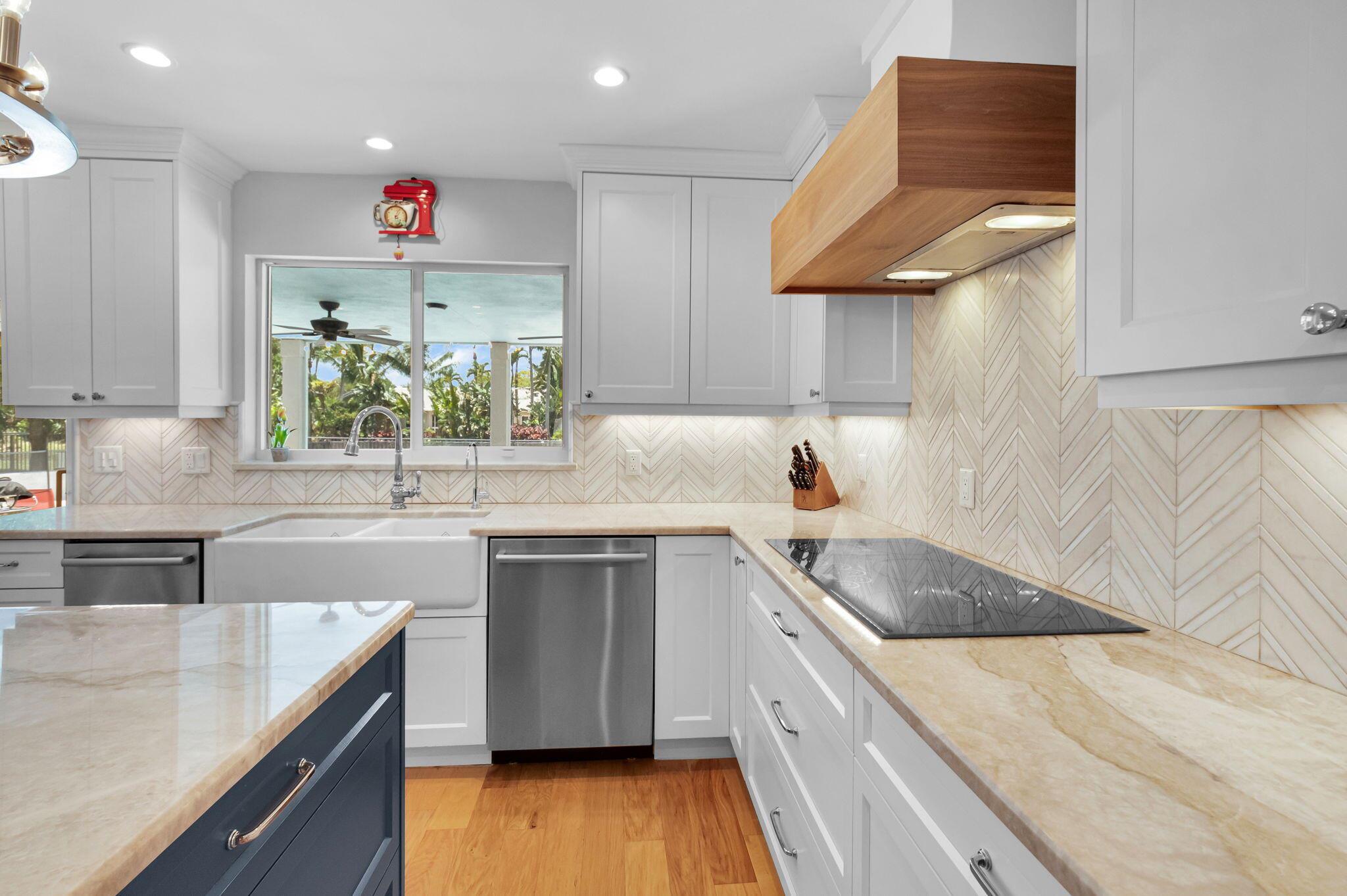 6851 Giralda Circle