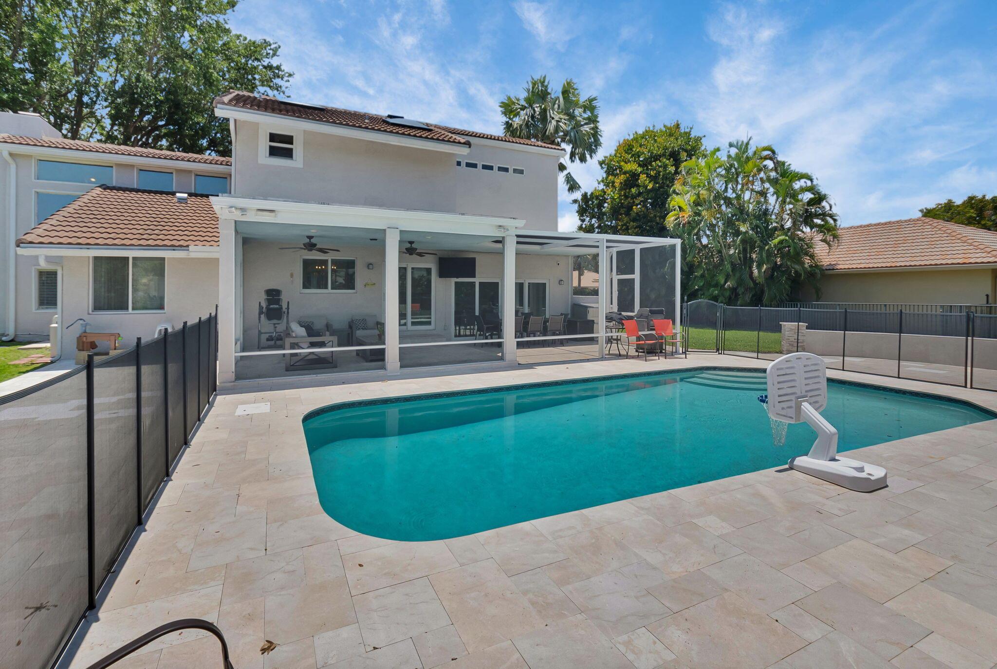 6851 Giralda Circle