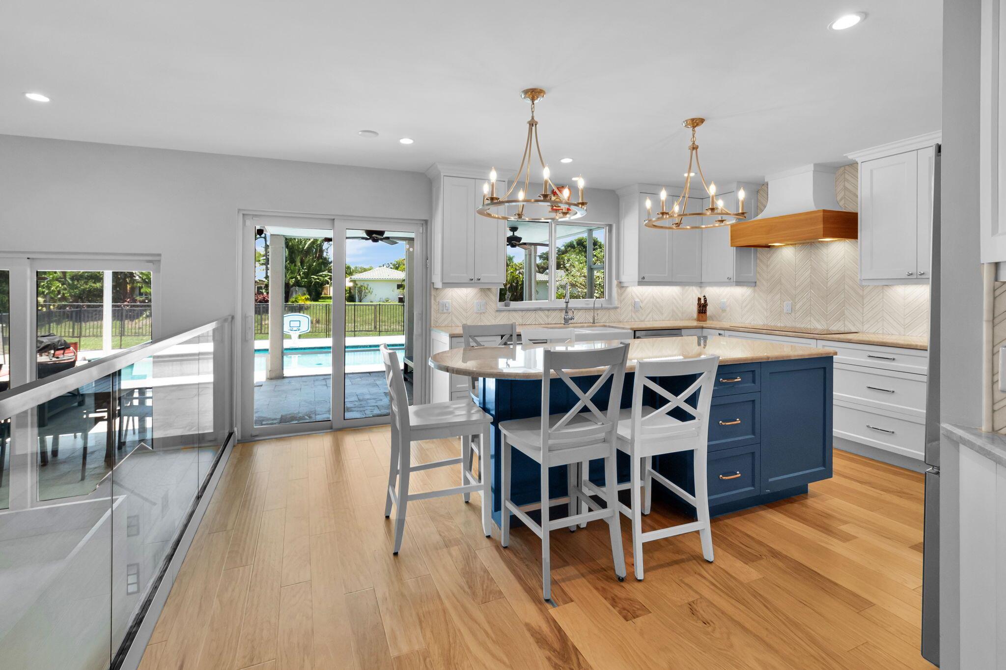 6851 Giralda Circle