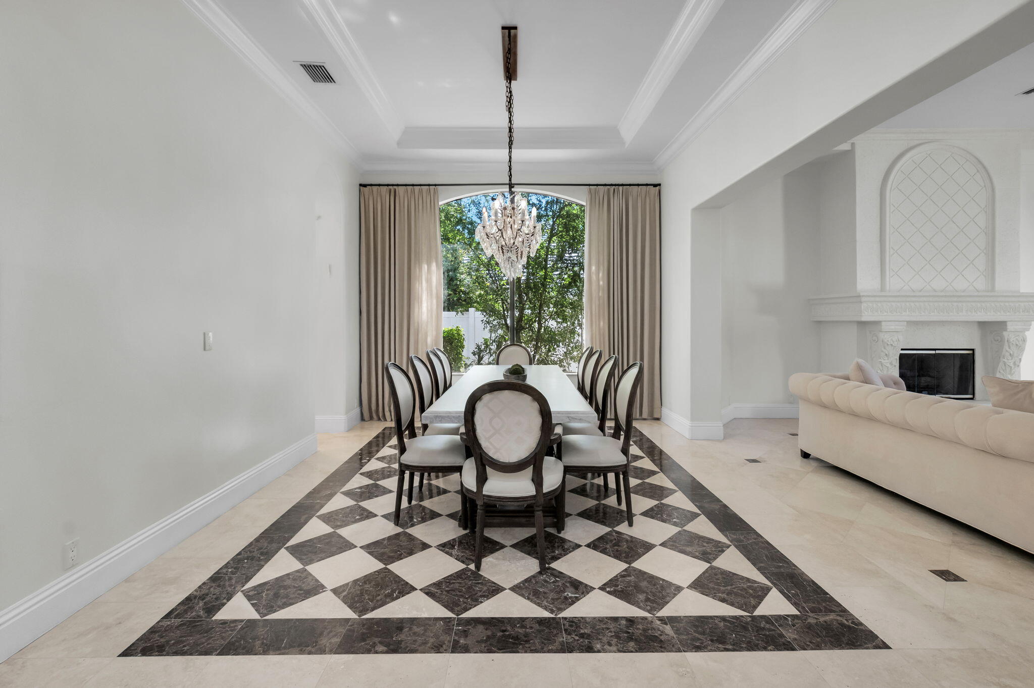 22175 Larkspur Trail