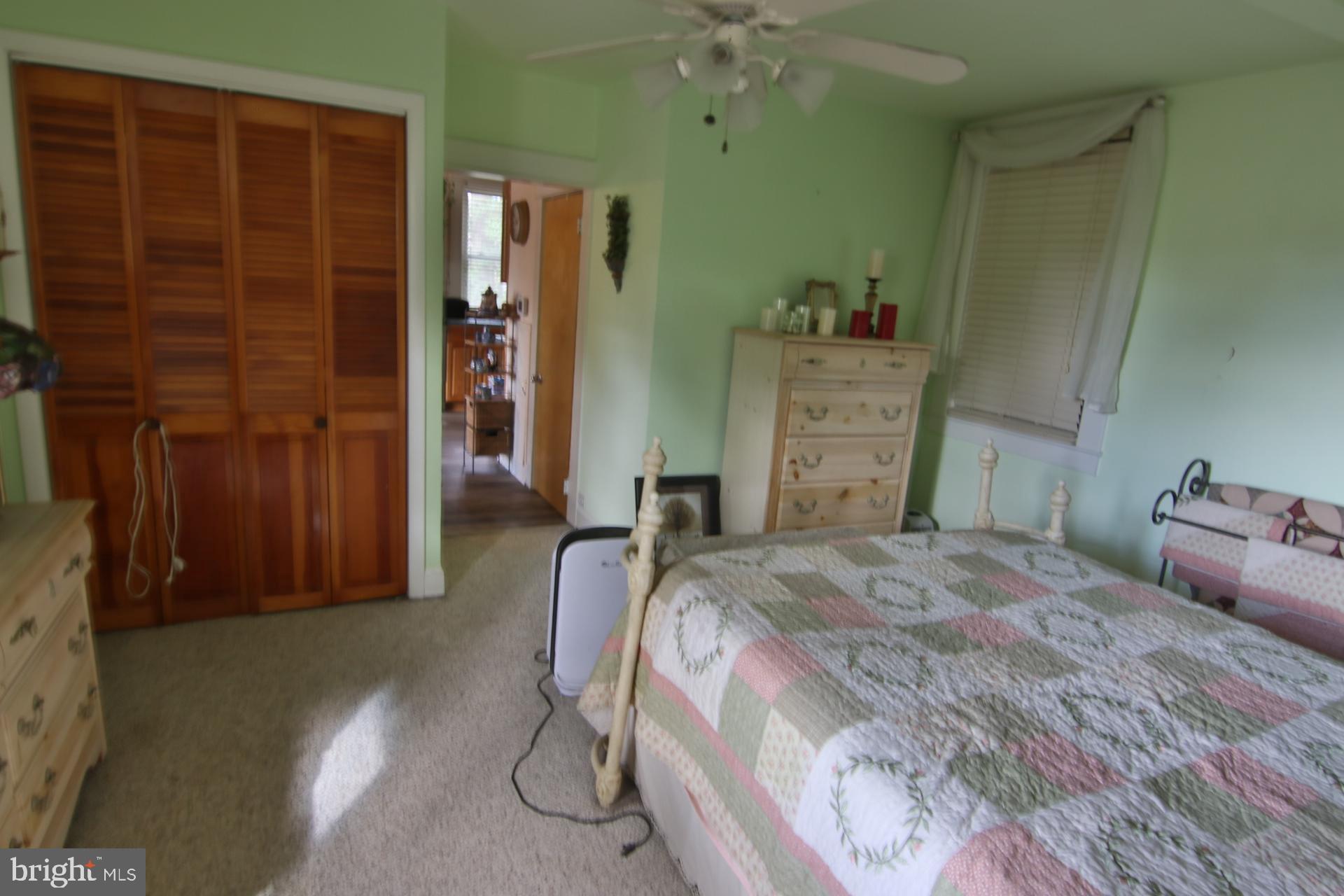 656 Shore Rd