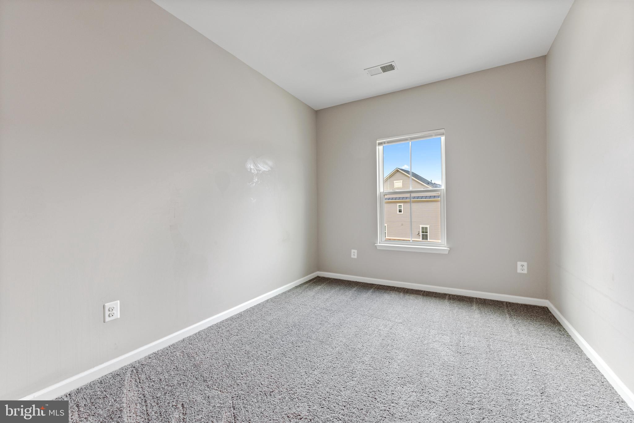 516 Willow Bend Dr