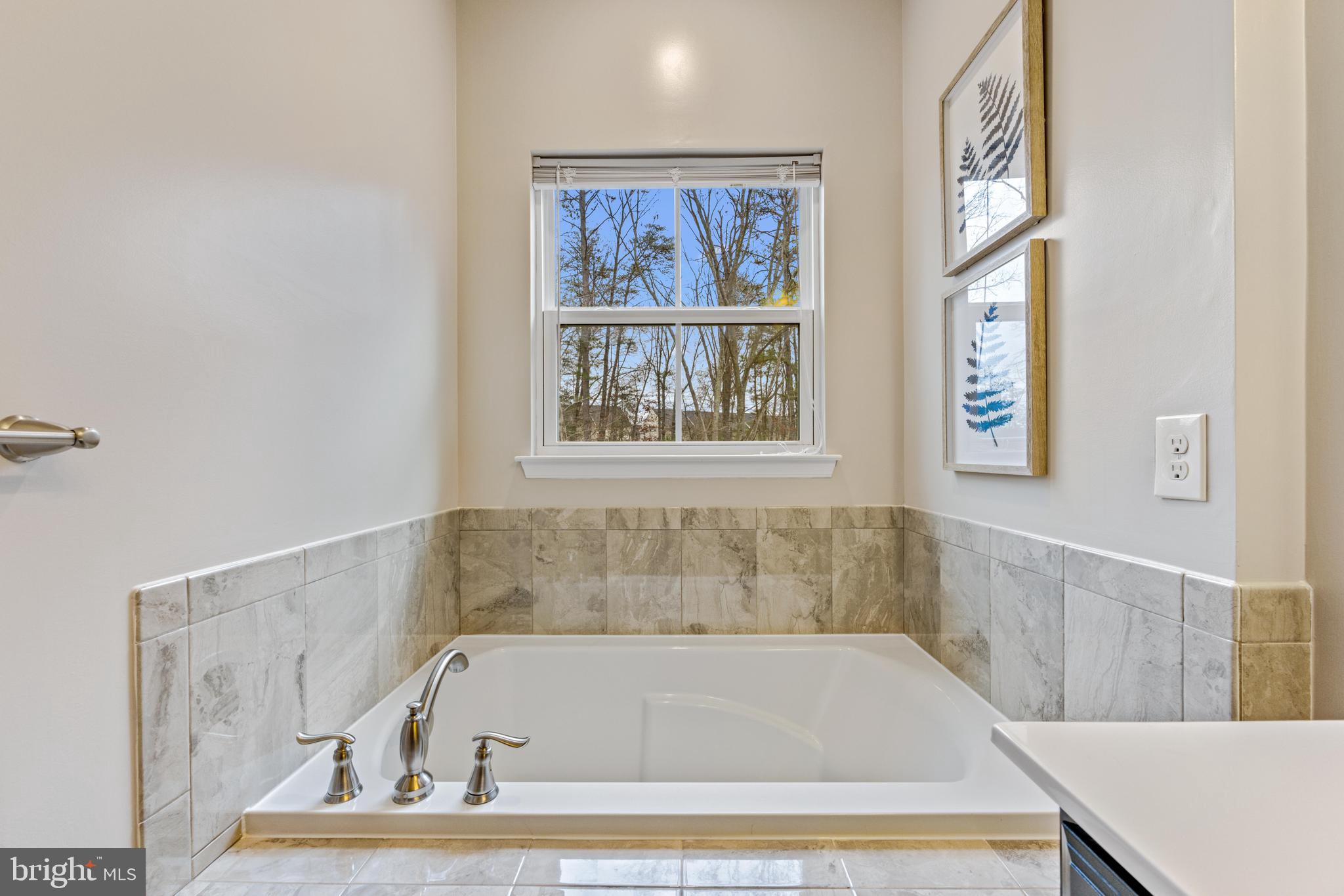 516 Willow Bend Dr