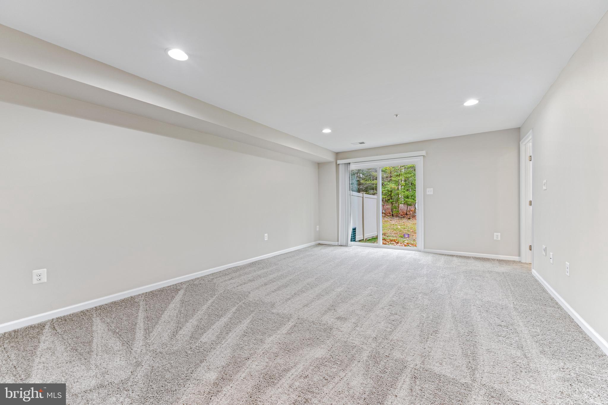 516 Willow Bend Dr