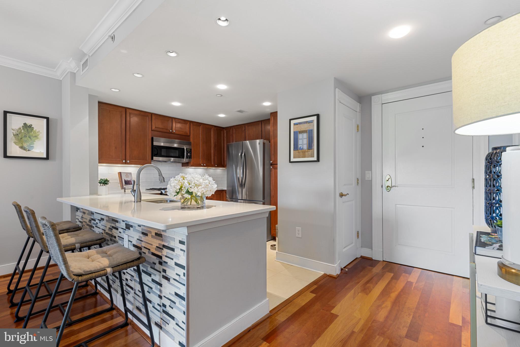 5 Park Pl #532