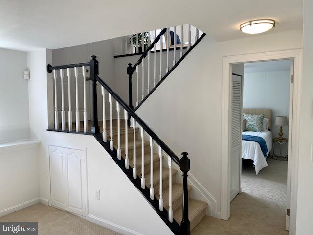 296 BERKELEY DR
