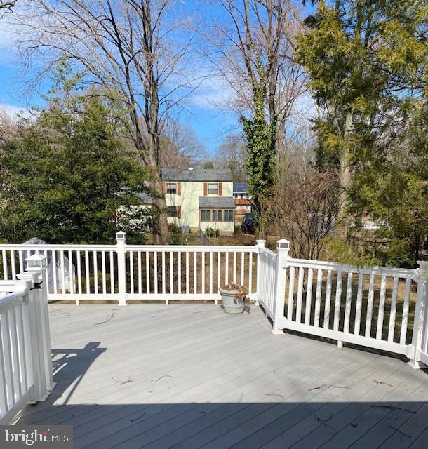296 BERKELEY DR