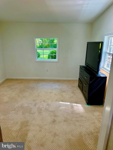 296 BERKELEY DR