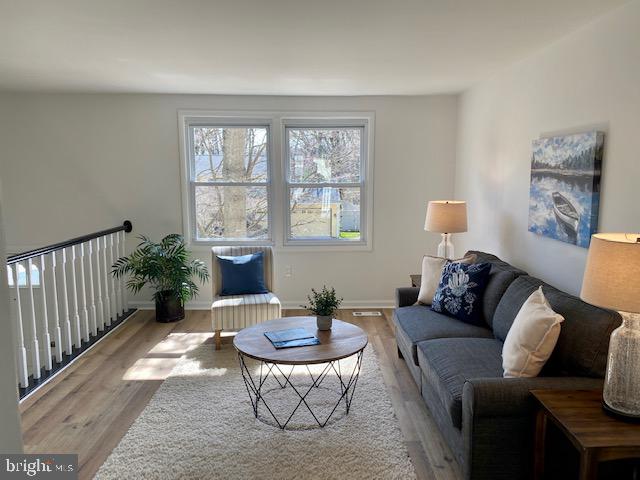 296 BERKELEY DR