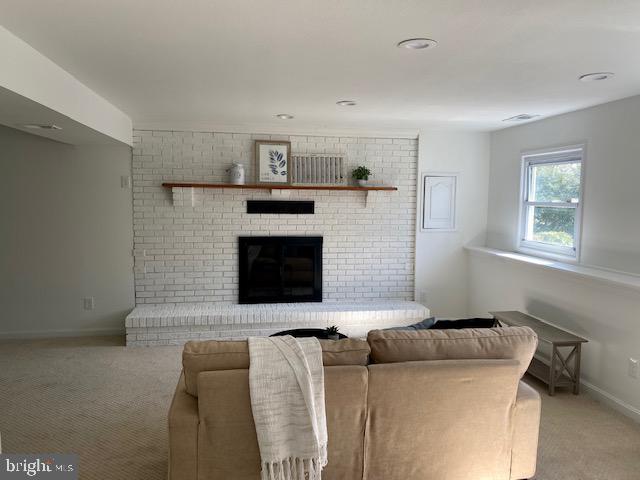 296 BERKELEY DR